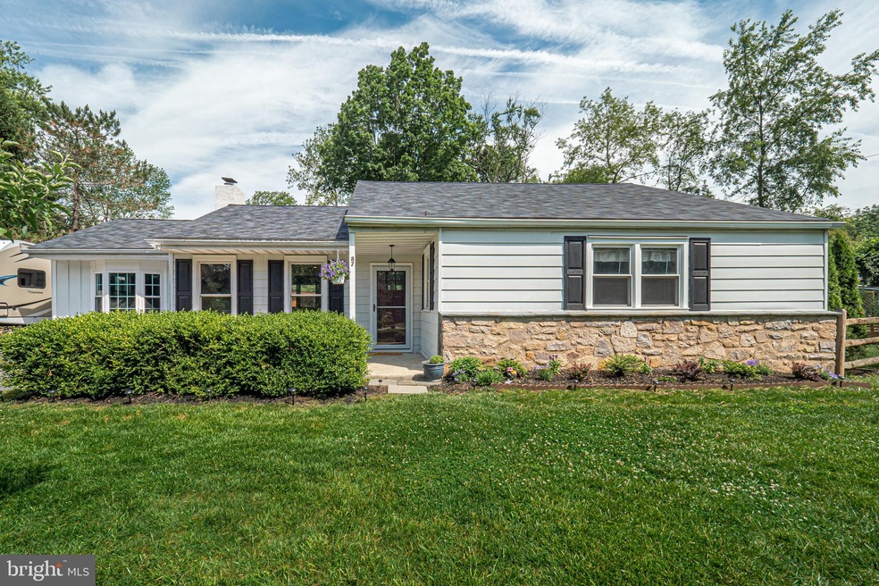 87 Conestoga Rd, Malvern, PA 19355 - photo 1