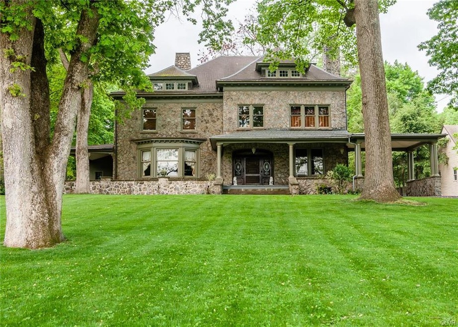 519 Easton Rd, Riegelsville, PA 18077 - photo 1