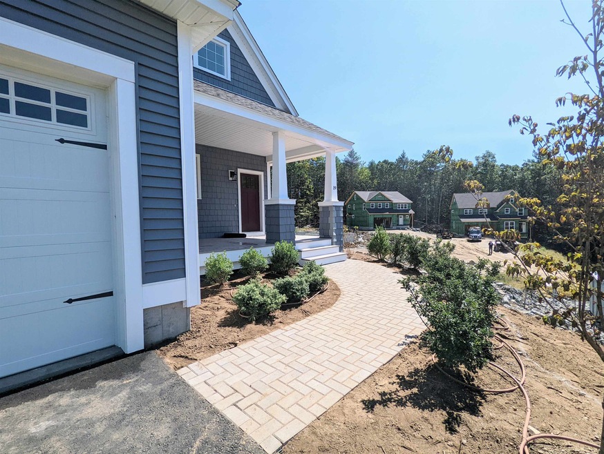 19 Tanner Cir unit Lot 3, Newmarket, NH 03857 - photo 1