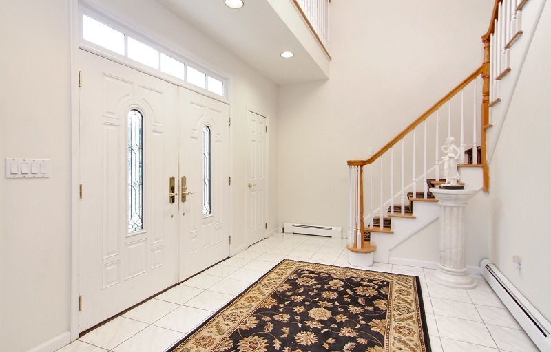 512 Manning Ct, River Edge, NJ 07661 - photo 1