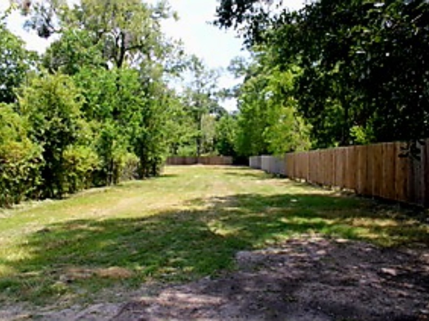 5130 Mayle St, Houston, TX 77016 - photo 1