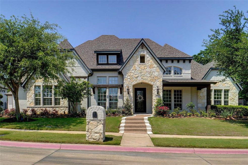 204 Marie Cir, Southlake, TX 76092 - photo 1