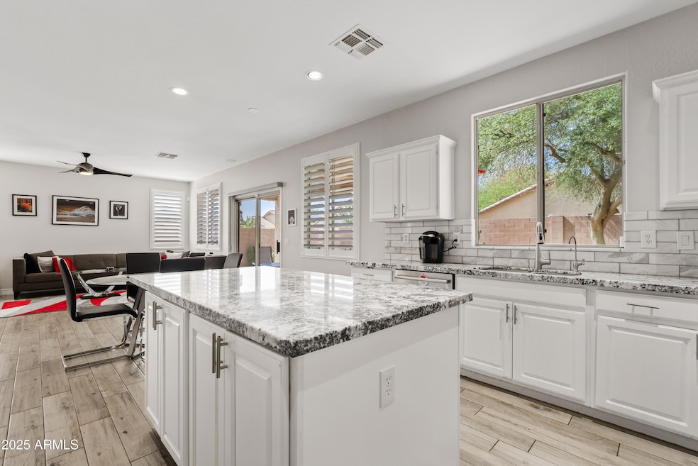 4976 E Thunderbird Dr, Chandler, AZ 85249 - photo 1