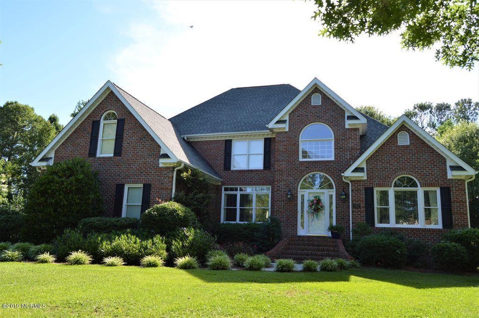 302 Vann Ct, Burgaw, NC 28425 - photo 1