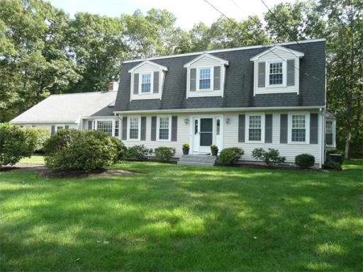 7 Klifford Cir, Millis, MA 02054 - photo 1