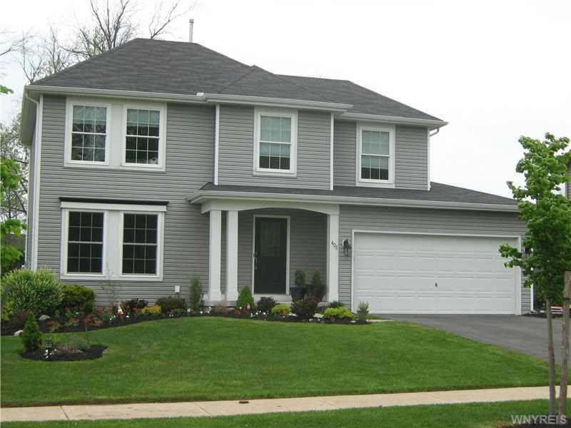 Exterior Front. Gorgeous Marrano 4br 2.5 bath colo