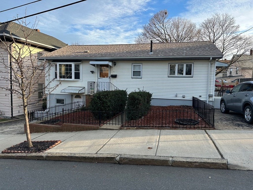 11 Elm St, Everett, MA 02149 - photo 1