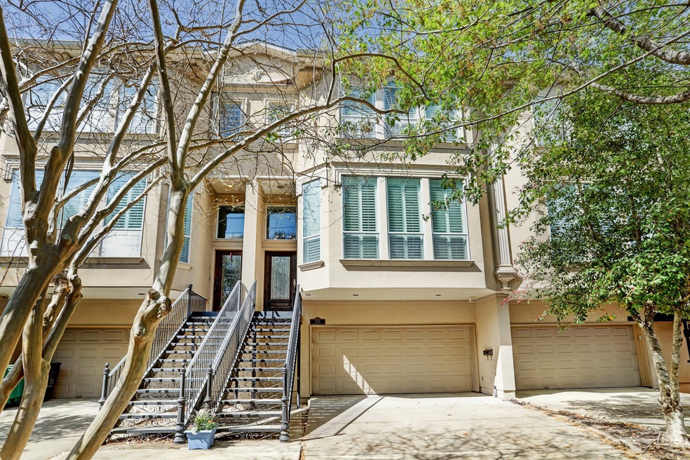 1822 Vermont St, Houston, TX 77006 - photo 1