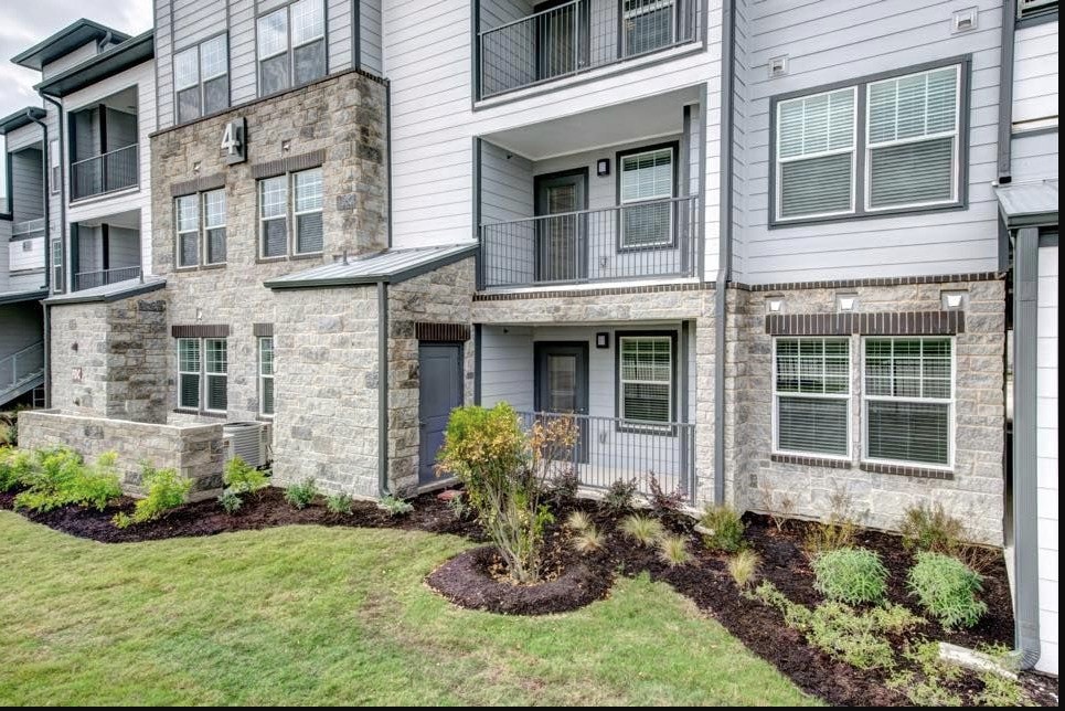 Art at Brattons Edge, Austin, TX 78728 - photo 1