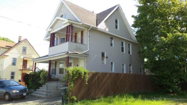 7 Hallock St, Bridgeport, CT 06606 - photo 1