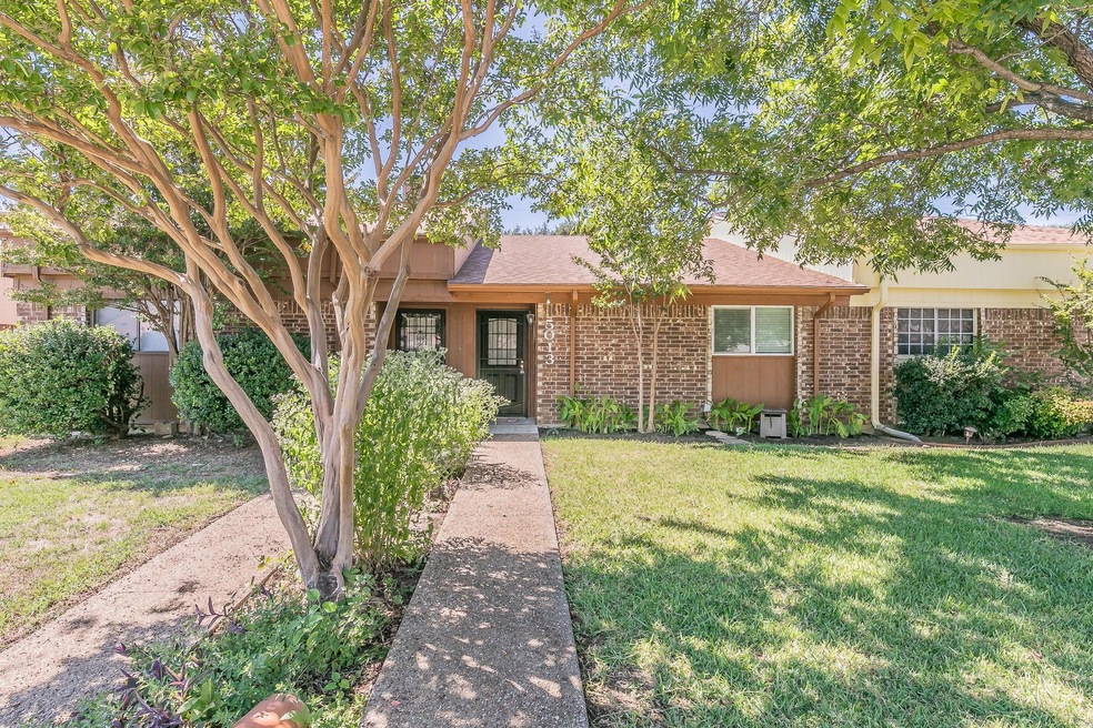 5013 Maryanna Way, North Richland Hills, TX 76180 - photo 1