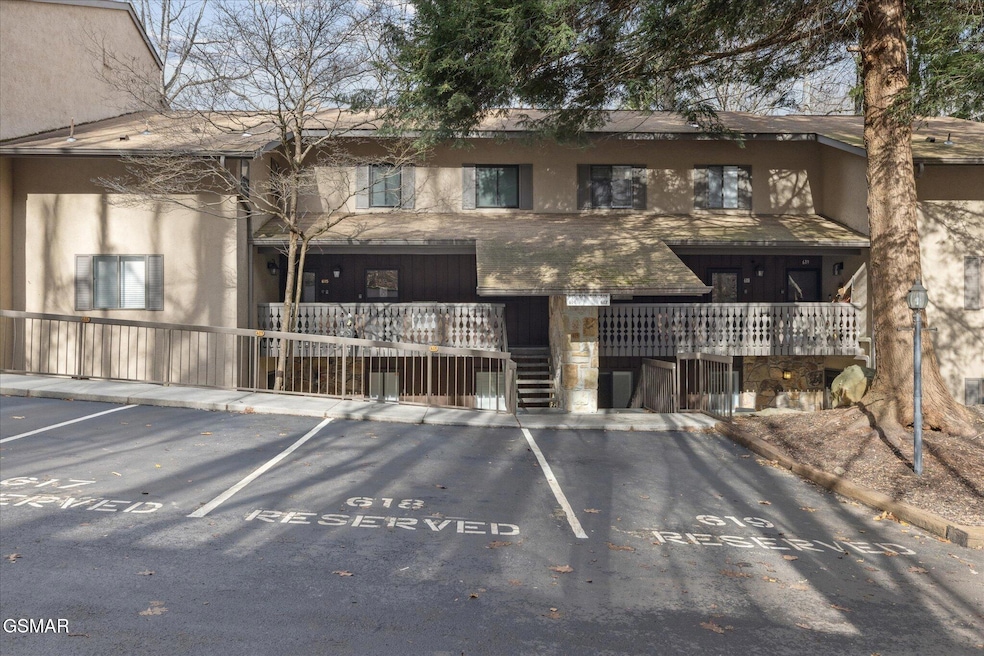 1235 Ski Mountain Rd unit 617, Gatlinburg, TN 37738 - photo 1