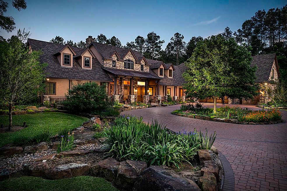 1810 Cattle Dr, Magnolia, TX 77354 - photo 1