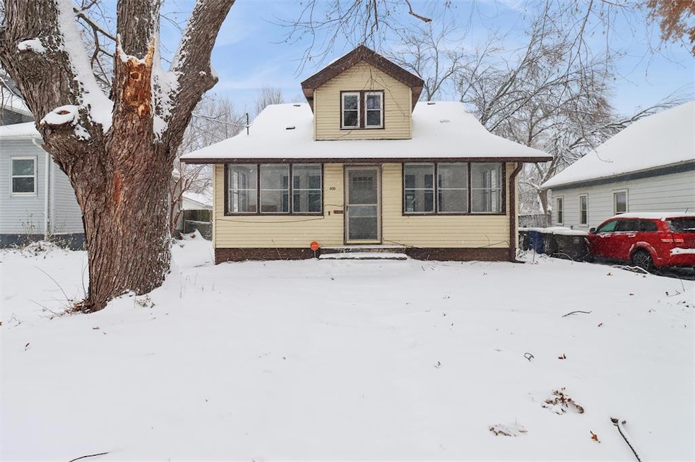 800 E Sheridan Ave, Des Moines, IA 50316 - photo 1