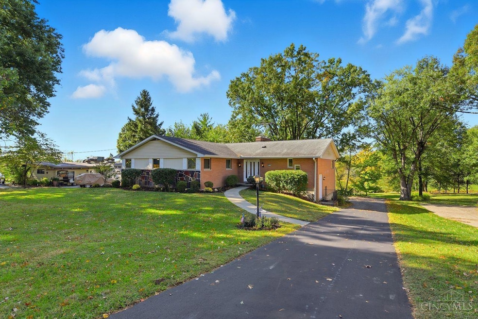2223 van Blaricum Rd, Cincinnati, OH 45233 - photo 1