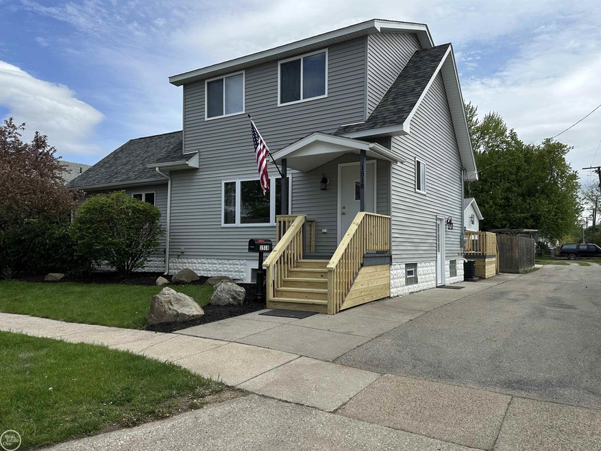 1518 Union St, Port Huron, MI 48060 - photo 1