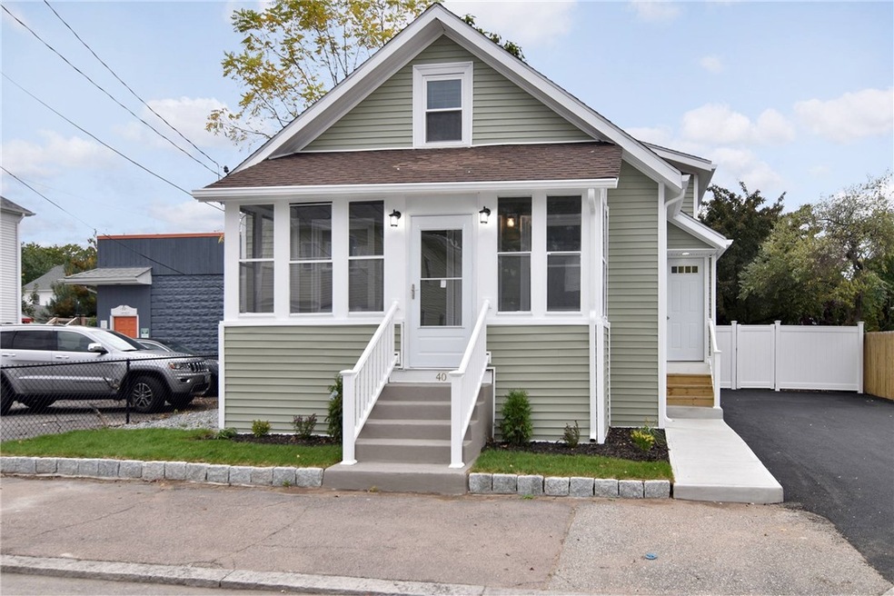 40 Linton St, Pawtucket, RI 02861 - photo 1