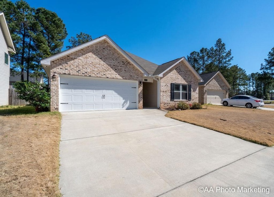 159 Back Cedar Ln, Warner Robins, GA 31093 - photo 1