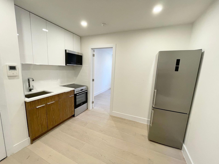 440 10th Ave unit 3-FN, New York, NY 10001 - photo 1