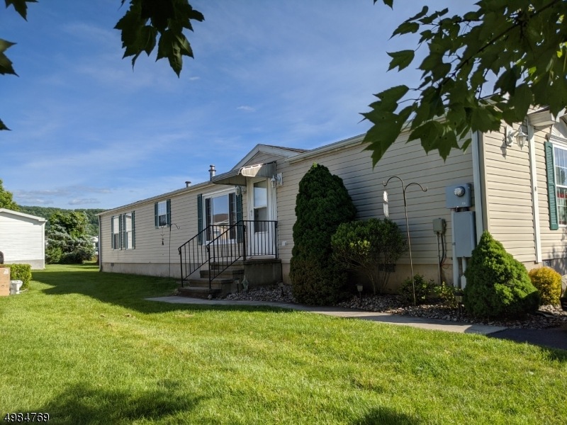 4 Clover Ln, Belvidere, NJ 07823 - photo 1