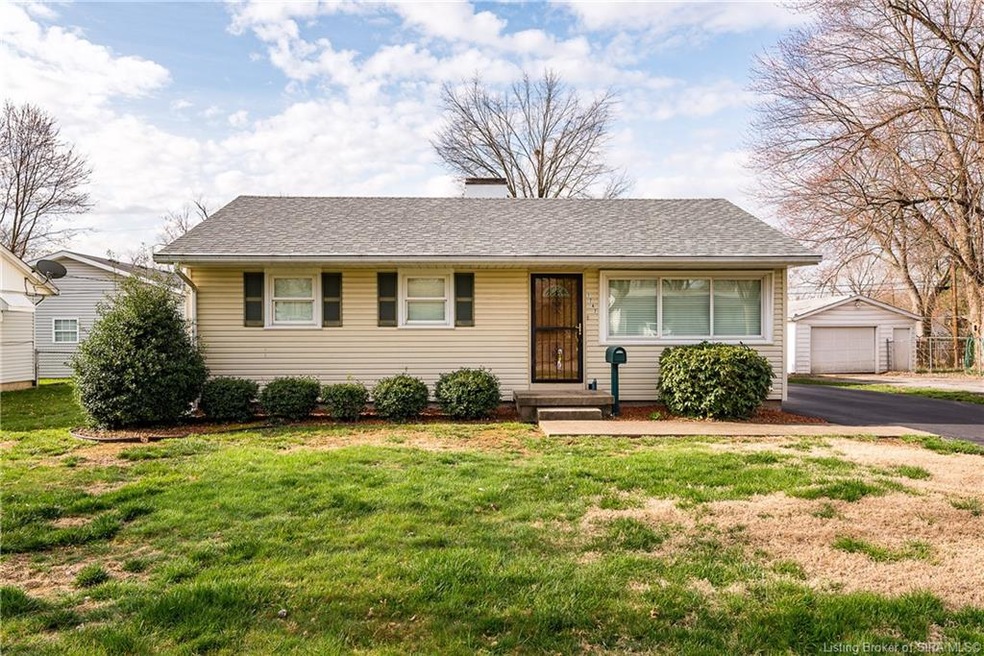 1747 Genung Dr, New Albany, IN 47150 - photo 1