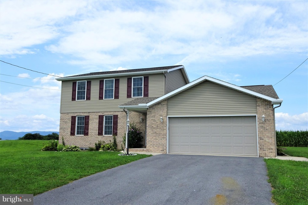 1129 Brechbill Rd, Chambersburg, PA 17202 - photo 1