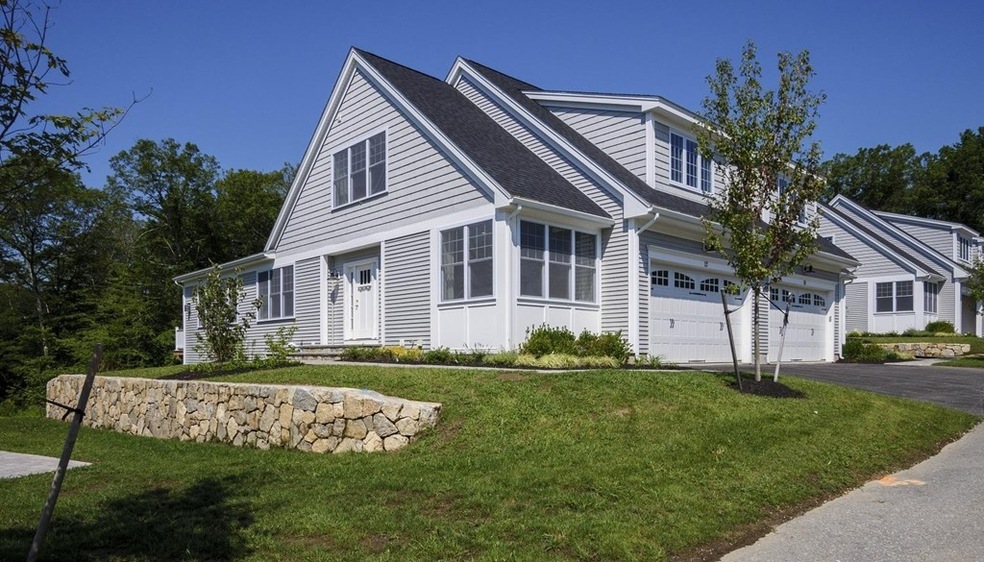 10 Lakepoint Way unit 5, Hopkinton, MA 01748 - photo 1