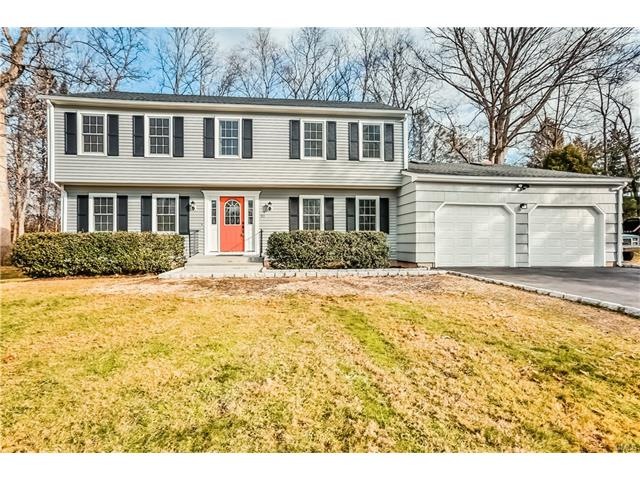 90 Holiday Rd, Fairfield, CT 06825 - photo 1