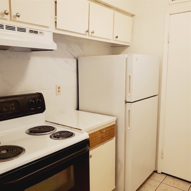 12511 Ashford Meadow Dr unit A, Houston, TX 77082 - photo 1