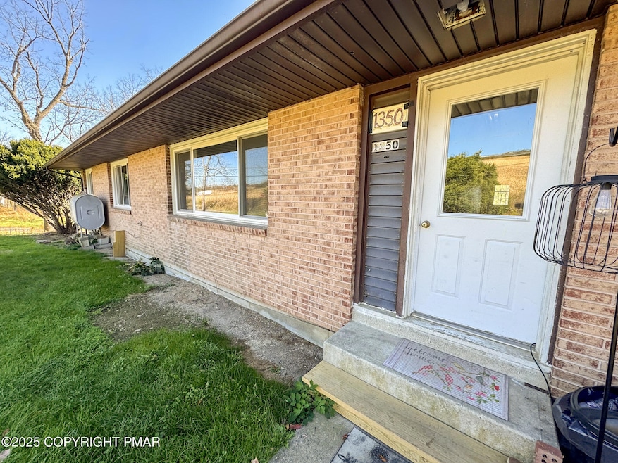 1350 Kunkletown Rd, Saylorsburg, PA 18353 - photo 1