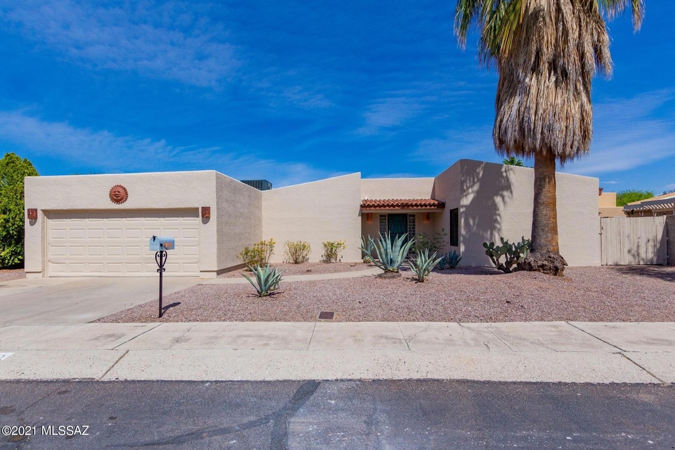 3742 N Forgeus Ave, Tucson, AZ 85716 - photo 1