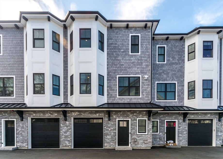 29 Cherry St unit 2, Waltham, MA 02453 - photo 1