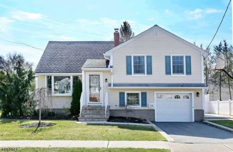 114 Summit Ave, Waldwick, NJ 07463 - photo 1