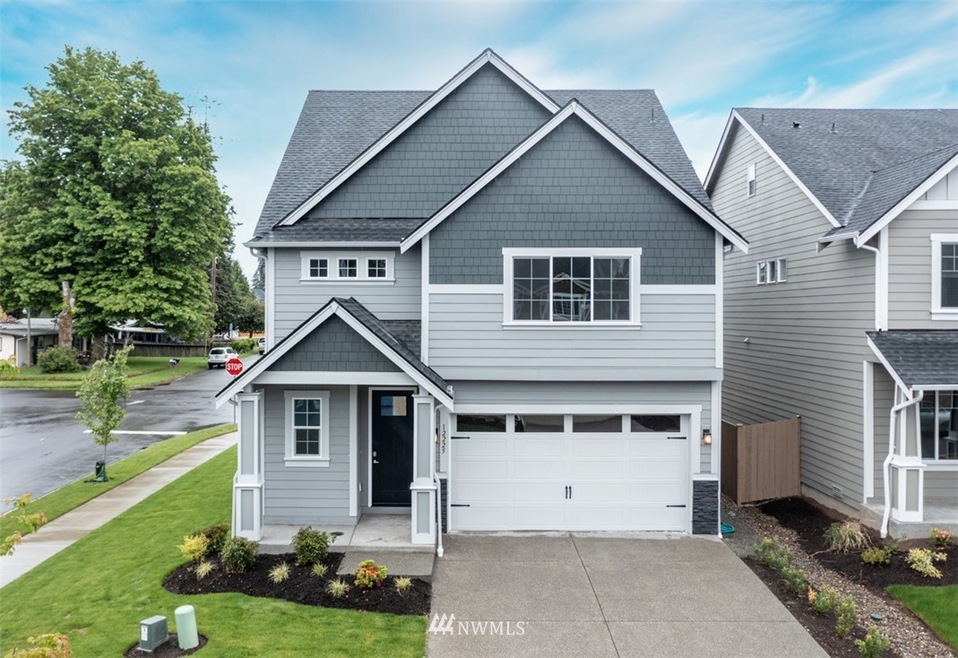 15240 SE 255th Ct, Covington, WA 98042 - photo 1