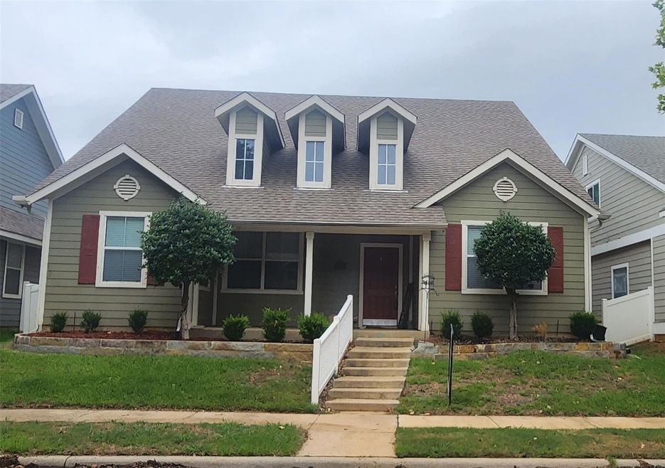 1913 Bridgeport Dr, Providence Village, TX 76227 - photo 1