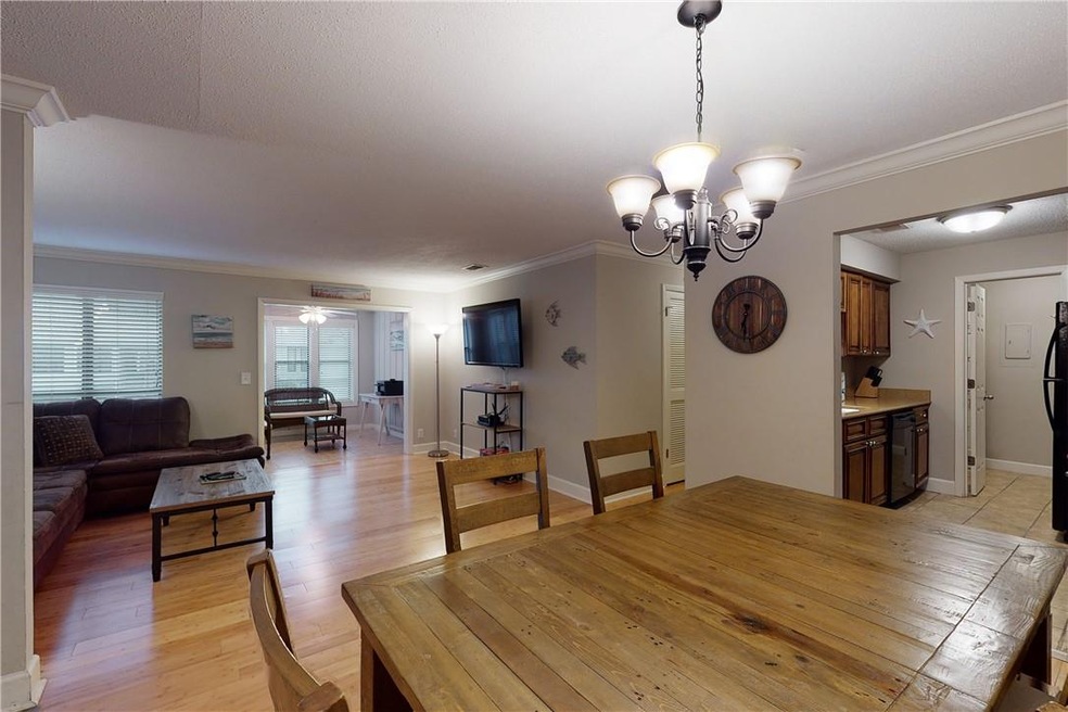 2513 Demere Rd unit 5, Saint Simons Island, GA 31522 - photo 1