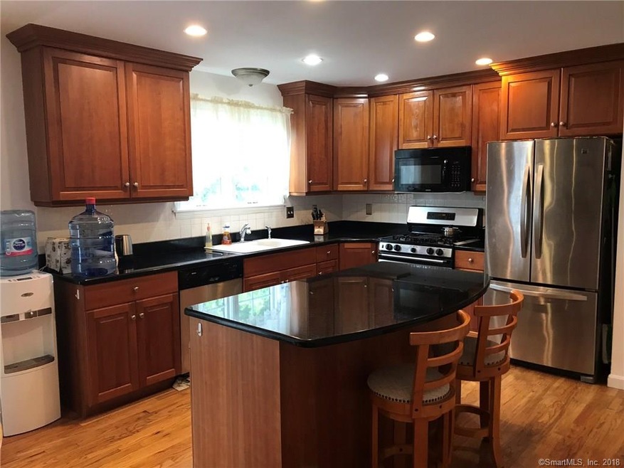 25 River Crest Dr, Pawcatuck, CT 06379 - photo 1