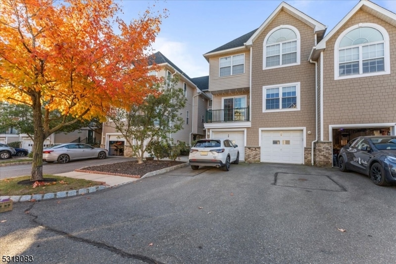 106 Tomahawk Ct, Belle Mead, NJ 08502 - photo 1