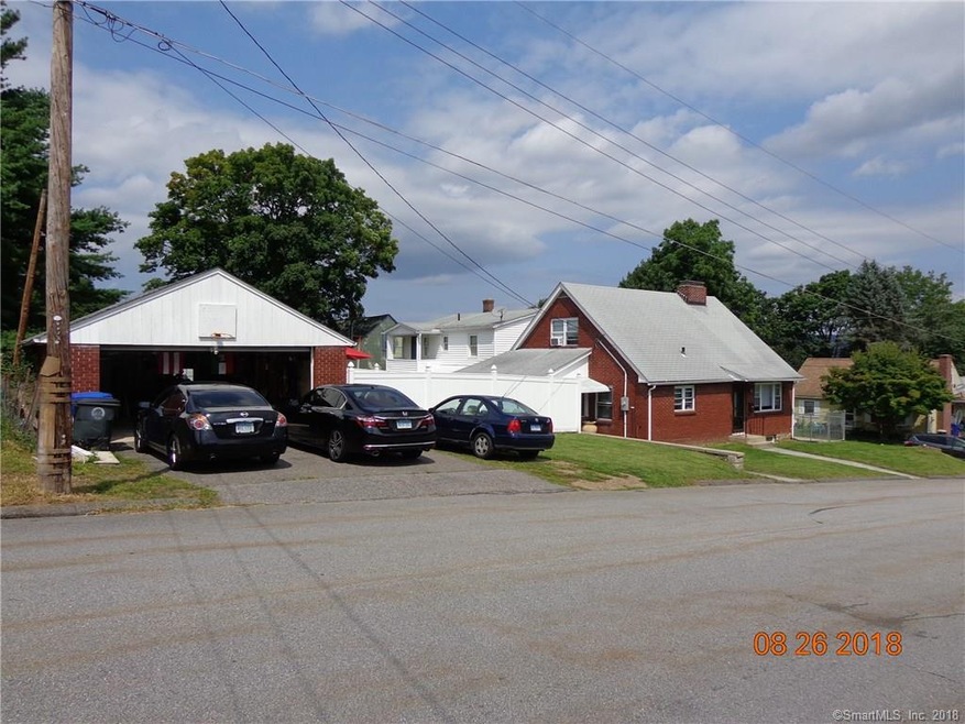 204 Culvert St, Torrington, CT 06790 - photo 1