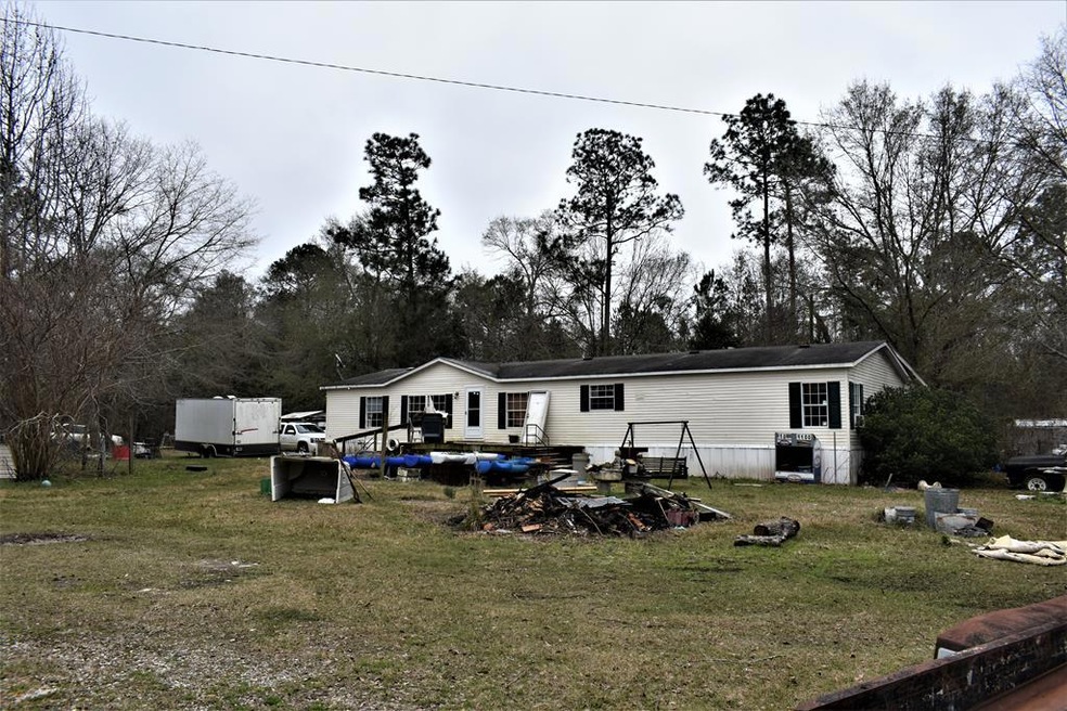 186 Johnny Aultman Rd, Sylvester, GA 31791 - photo 1