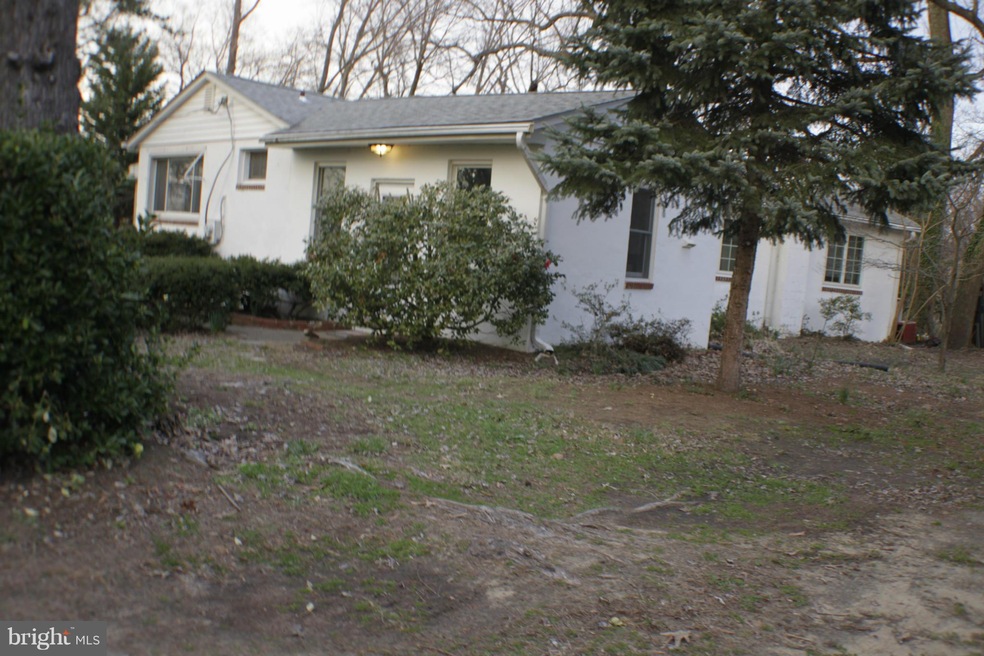 1018 Lake Claire Dr, Annapolis, MD 21409 - photo 1