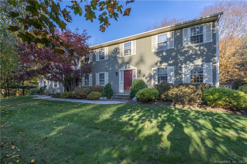 20 Peach Tree Ct, Cheshire, CT 06410 - photo 1