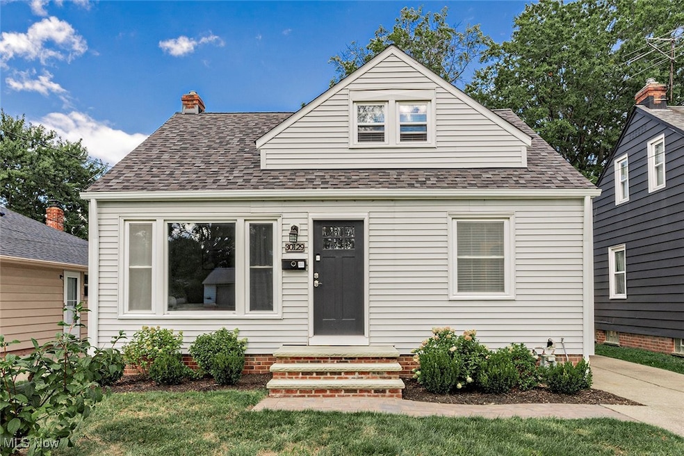 30129 Robert St, Wickliffe, OH 44092 - photo 1