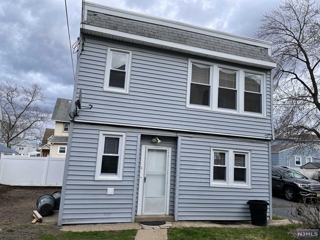 366 Forest St unit 1, Kearny, NJ 07032 - photo 1