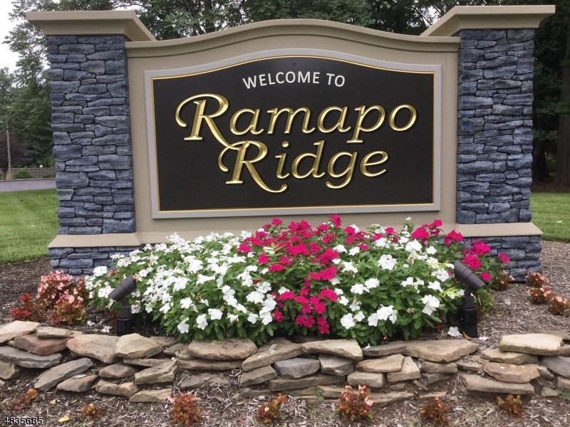 180 Grandview Ln unit 184, Mahwah, NJ 07430 - photo 1