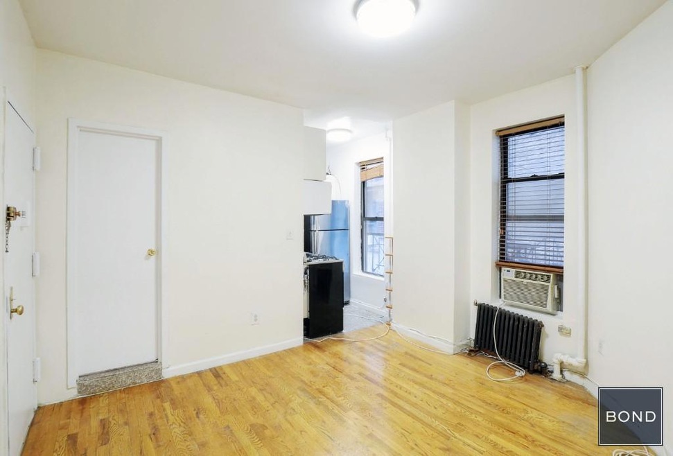 163 Mulberry St unit 9A, New York, NY 10013 - photo 1
