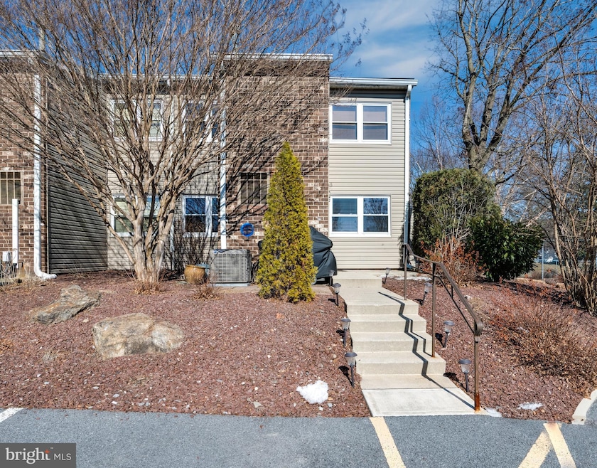2906 State Hill Rd unit G16, Wyomissing, PA 19610 - photo 1