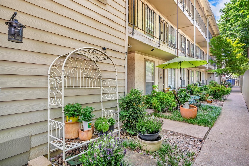 5727 Richmond Ave unit 202A, Dallas, TX 75206 - photo 1