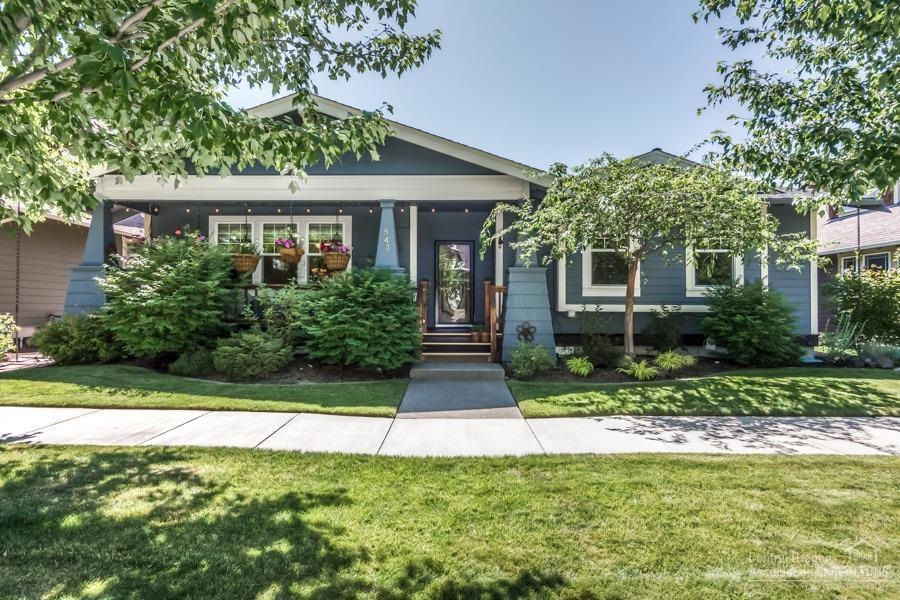 843 NW 17th St, Redmond, OR 97756 - photo 1