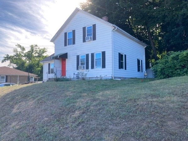 24 Cross St, South Grafton, MA 01560 - photo 1